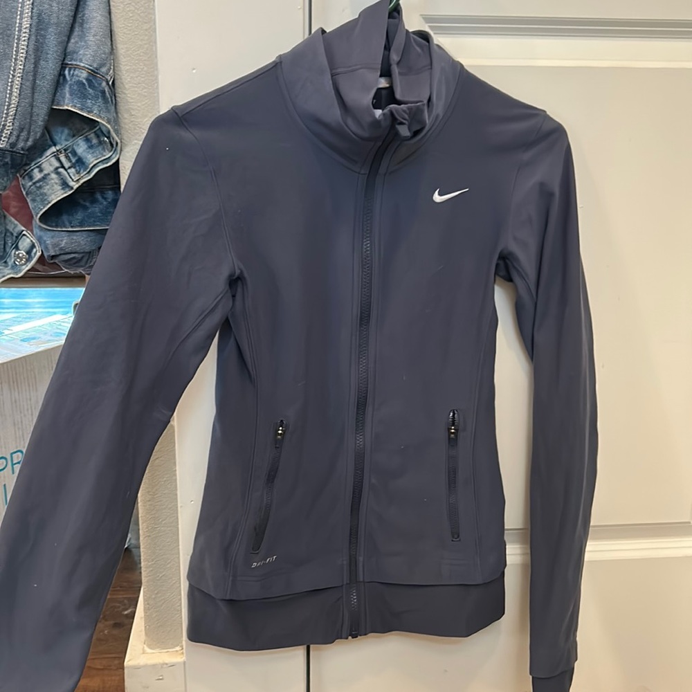 Gray/blue zip up